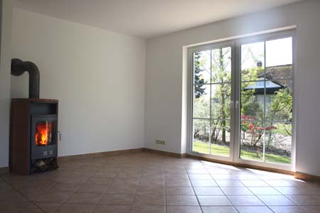 14 Wohnzimmer mit Kamin